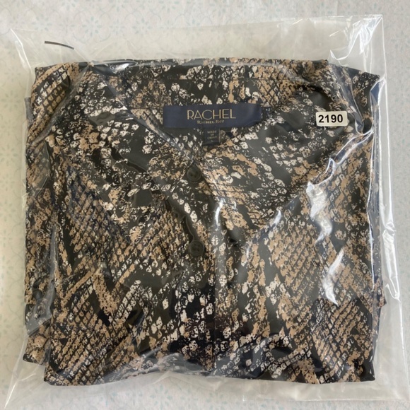 Rachel Roy women’s top - Picture 8 of 8